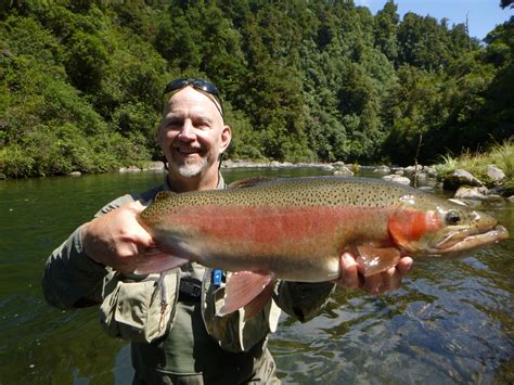 Taupō Trout Fishery .